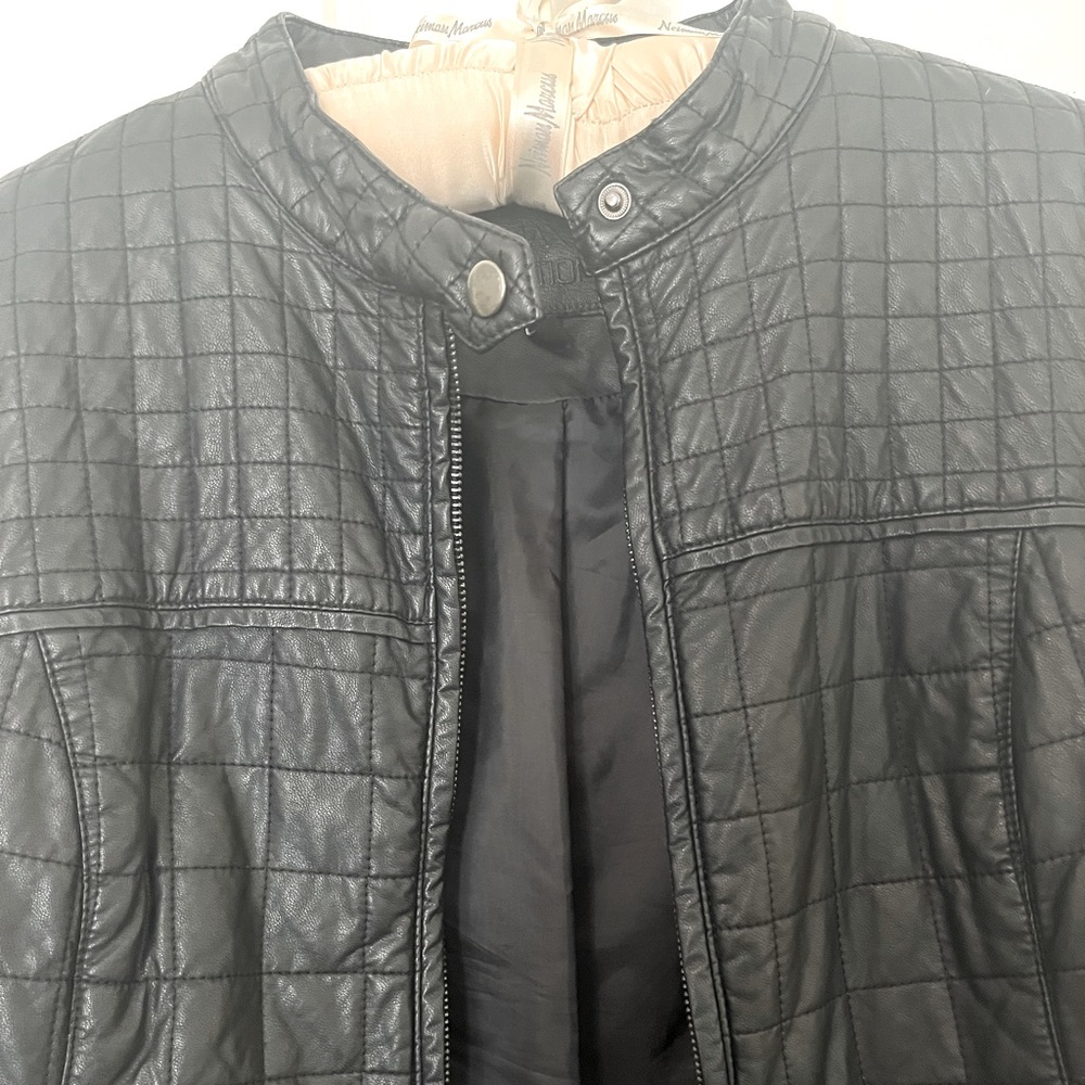 Max Edition M womens fake leather quilted short motorcycle jacket